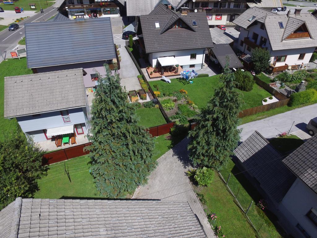 Apartments And Holiday Home Grohar Kranjska Gora Kültér fotó